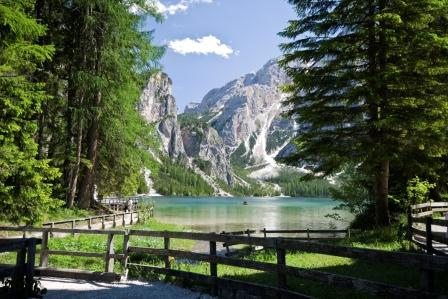 lago-di-braies.jpg