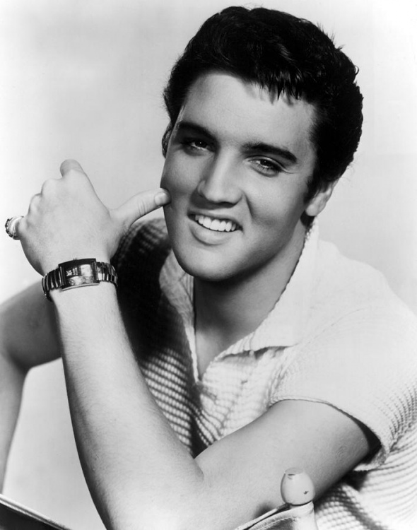 elvis-presley-ca-1950s-everett.jpg