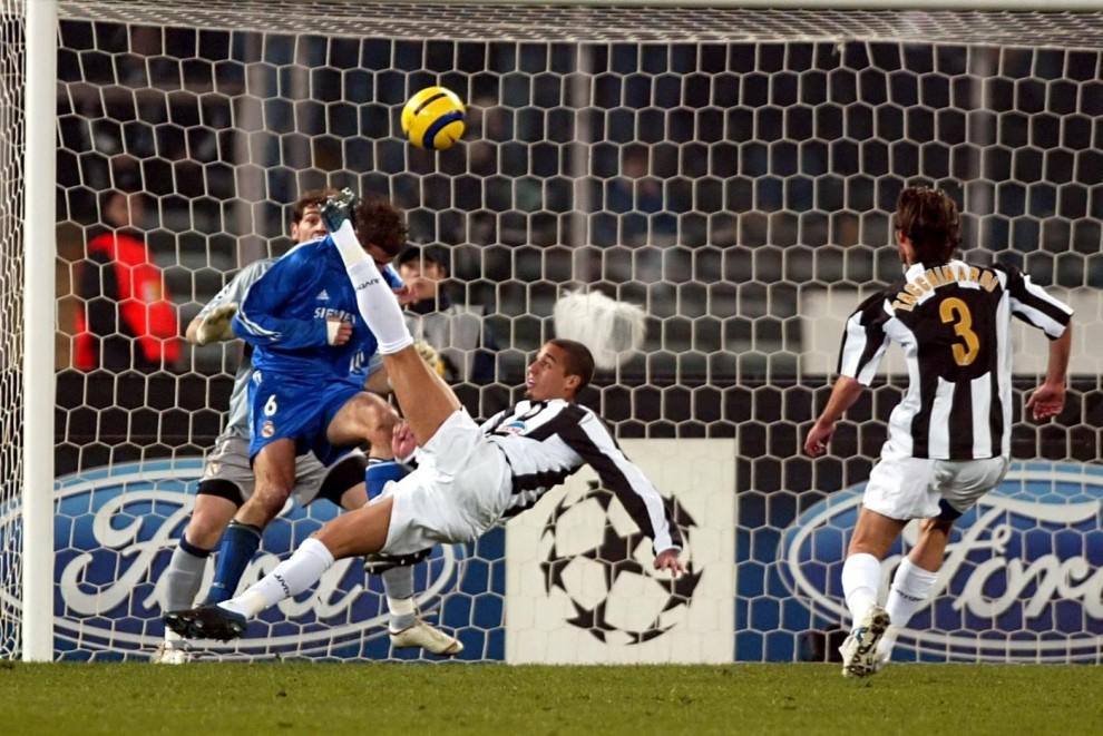 Il-gol-di-Trezeguet-990x661.jpg