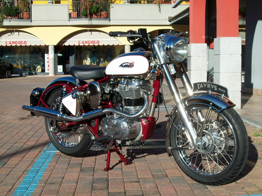 taurus-royal-enfield-4.jpg