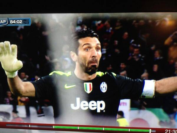 buffon-pogba.jpg