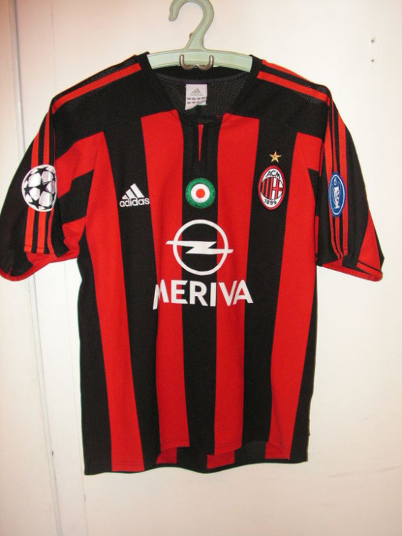 extra_football_shirt_22841_1.jpg