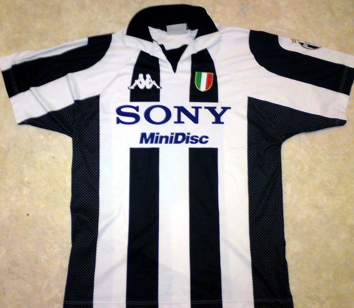 extra_football_shirt_9748_1.jpg