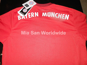 Bayern-Munich-15-16-Home-Kit-3.JPG