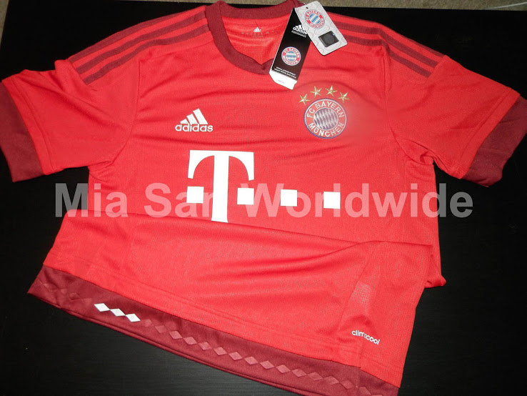 Bayern-Munich-15-16-Home-Kit-1.JPG