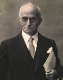Foto media di Luigi Einaudi