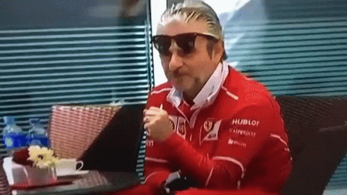 maurizio-arrivabene-formula1.gif