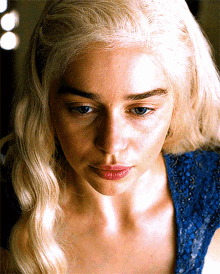 daenerys-targaryen-khaleesi.gif