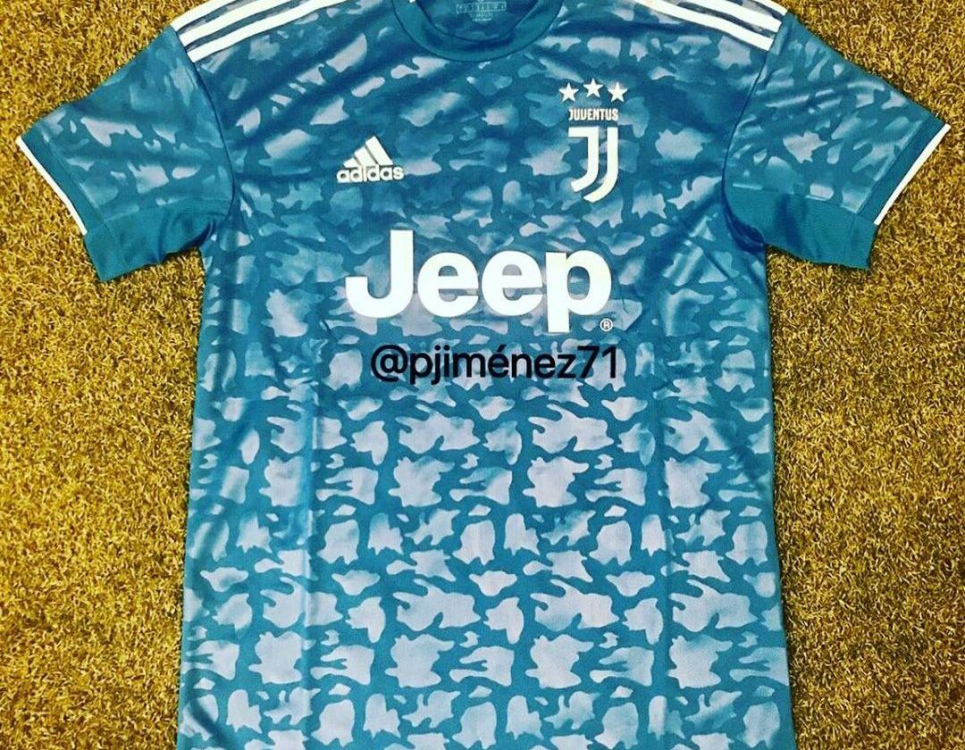 juve-svelata-la-terza-maglia-2019-20-le-foto-67663-2