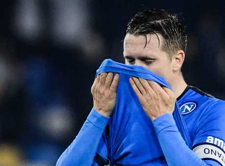 Napoli, UFFICIALE: Zielinski positivo al Covid. Ha giocato contro la Juve senza la terza dose di vaccino