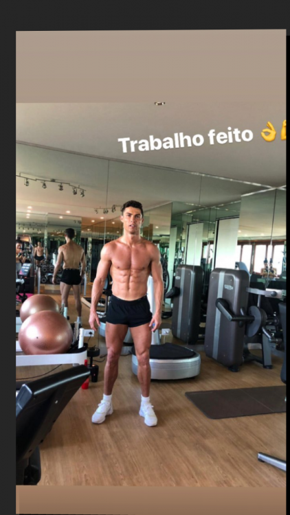 Screenshot-2019-01-07-Stories-Instagram.