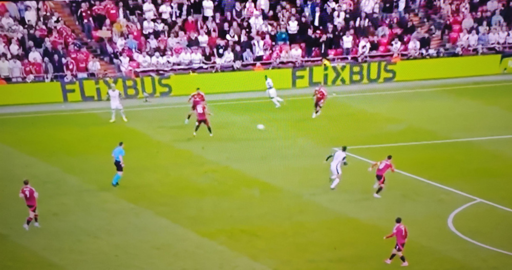 Gol-Tottenham-vs-United-redux.jpg