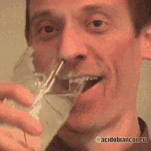 luca-fausto-luca-fausto-momblano.gif