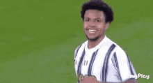 mckennie-wesmckennie.gif