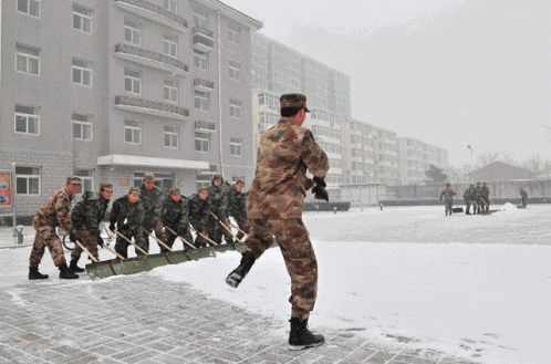 russian-army.gif