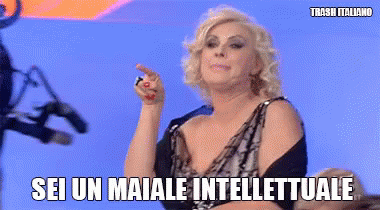 tina-cipollari-uomini-e-donne.gif