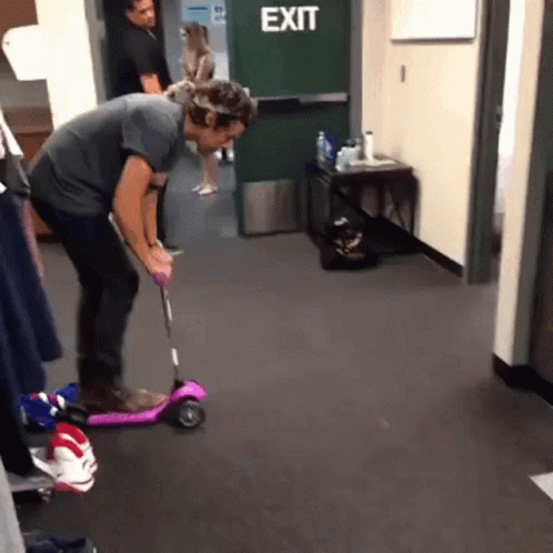 scooter-bump.gif