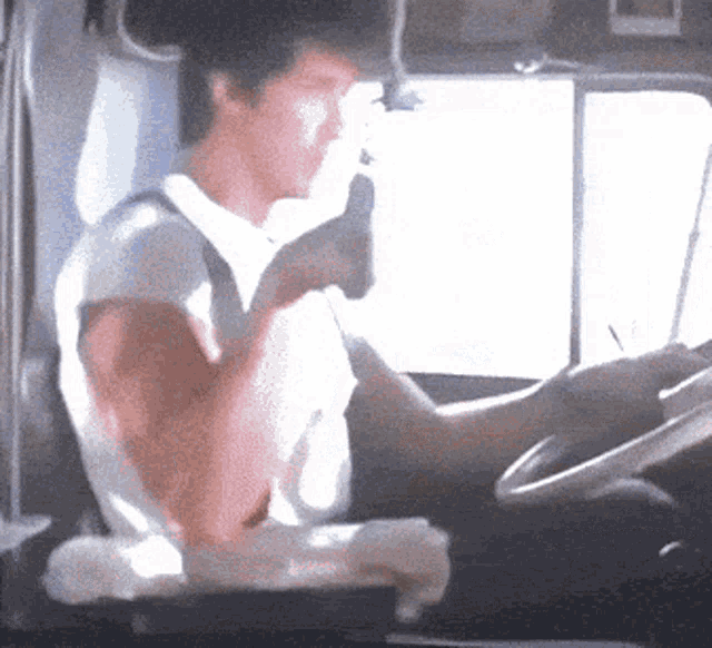 sly-stallone-over.gif