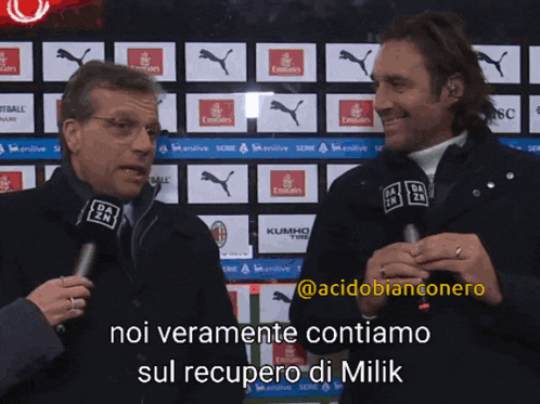 luca-toni-cristiano-giuntoli.gif