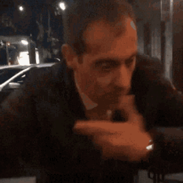 momblano-luca-fausto-momblano.gif