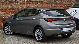 260px-Opel_Astra_1.6_CDTI_ecoFLEX_Edition_%28K%29_%E2%80%93_Heckansicht%2C_13._Oktober_2015%2C_D%C3%BCsseldorf.jpg