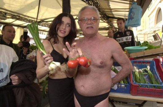 carlo_rienzi_mutande.jpg
