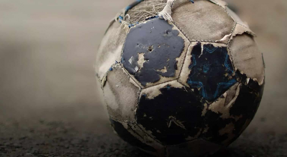 calcio-bucato.jpg