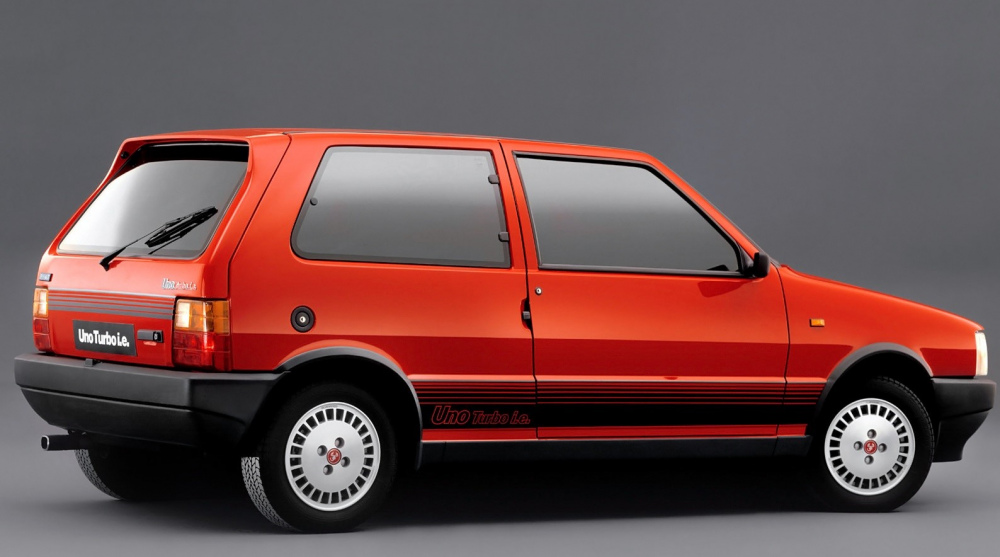 fiat-uno-turbo-ie.jpg