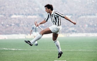 Gaetano Scirea of Juventus in action during the Serie A 1977-78 Italy. (Photo by Alessandro Sabattini/Getty Images)