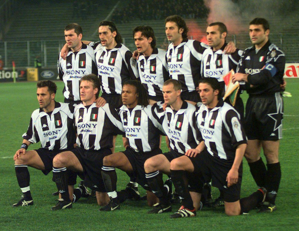 Juventus_FC_1997-1998.jpg