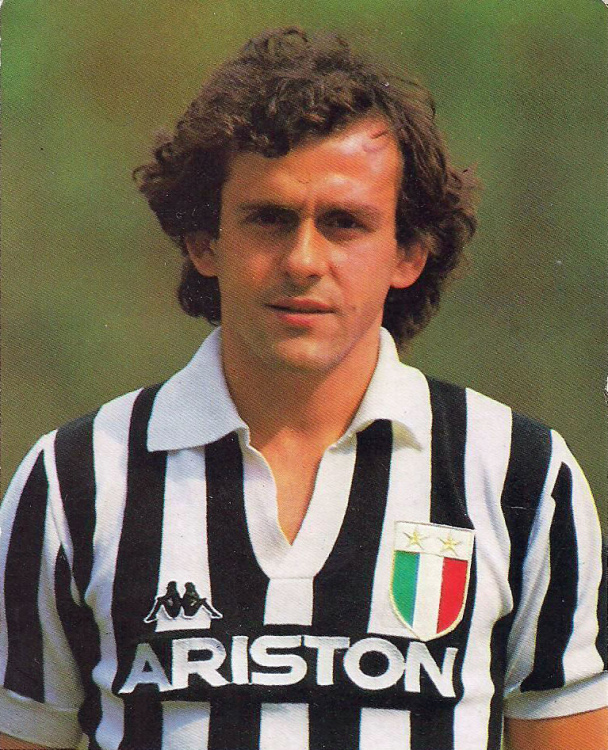 Michel_Platini%2C_Juventus_1984-85.jpg