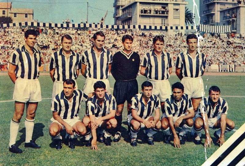 File:Juventus Football Club 1966-1967.jpg
