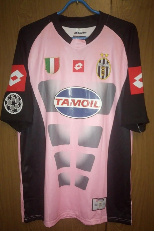juventus-goalkeeper-football-shirt-2002-