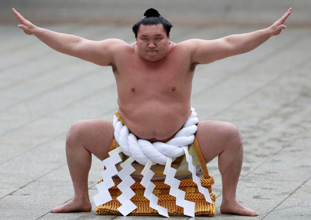 sumo-yokozuna.jpg