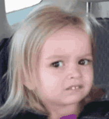 side-eyeing-chloe-chloe.gif.c9f122d1063a91c2de0016a7bc429d19.gif