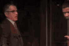ateu-fora-fora.gif.6a9701cfb746aeb7d4c48df759b6fe35.gif